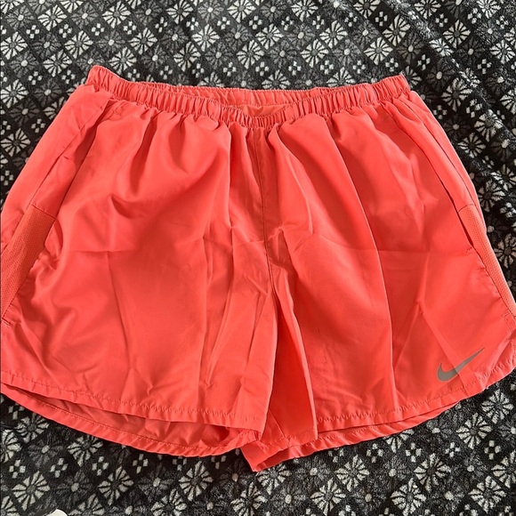 Nike Running Shorts - Picture 1 of 4